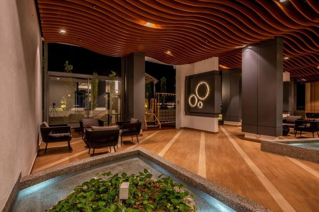Troika Penthouse 2 L35