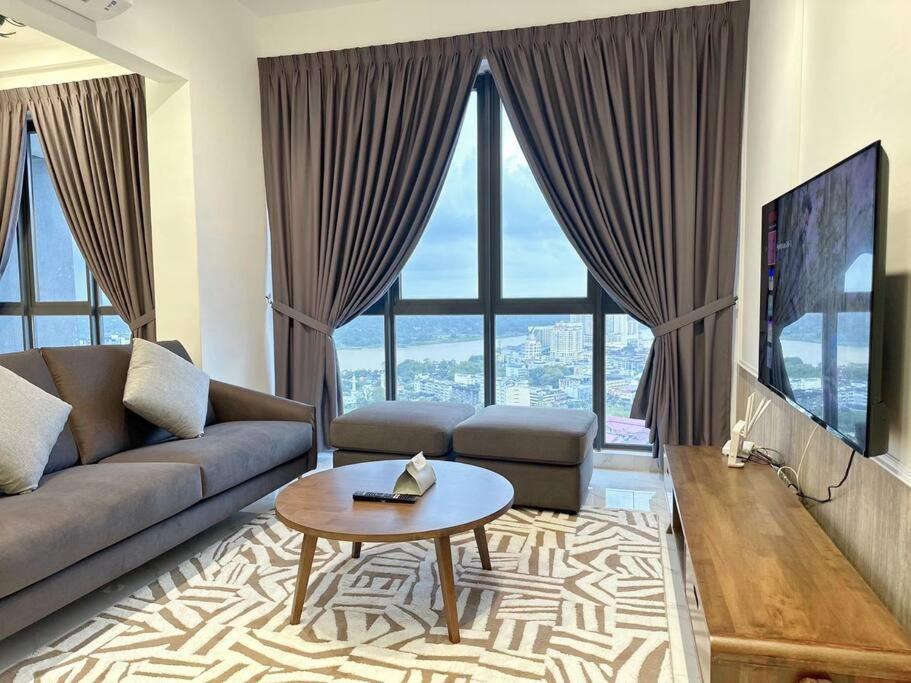 Troika Penthouse 2 L35 Apartment